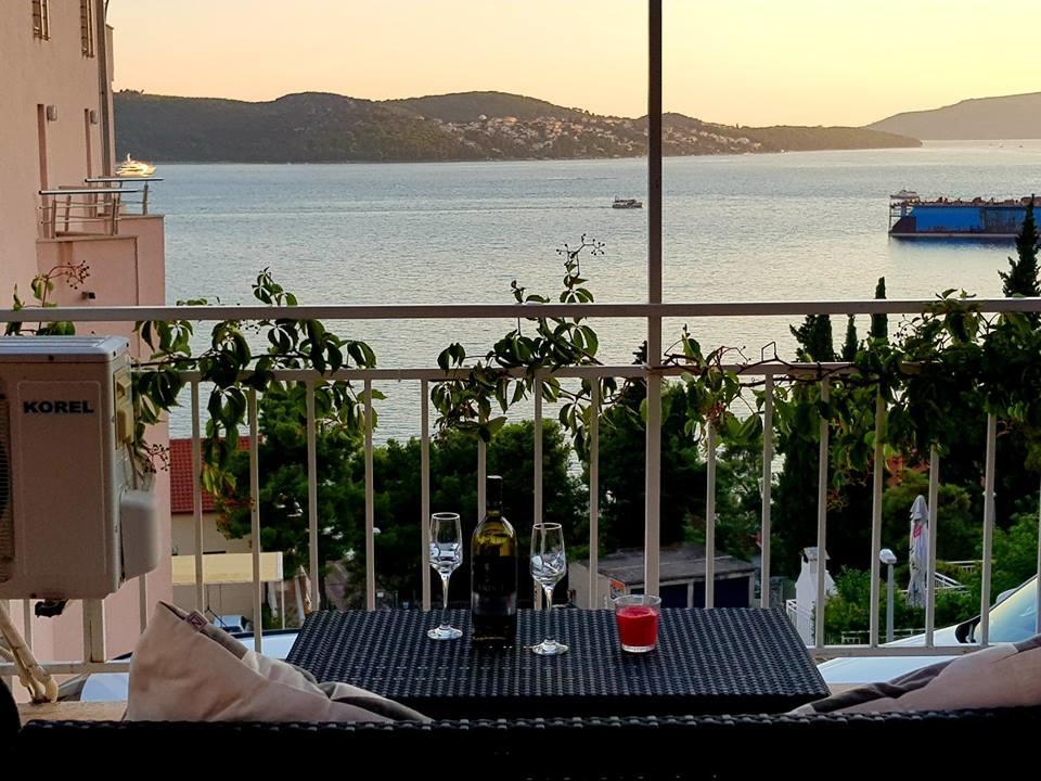 Adriatic Apartments Trogir Exteriör bild